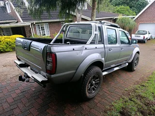Nissan Hardbody 3.3 v6