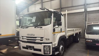 2x 2025 Isuzu FTR850 manual