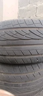 USED TYRES - VIGOROUS