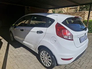 Ford Fiesta 1.4i Ambiente