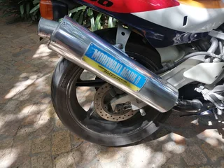 Honda CBR400RR (NC29)