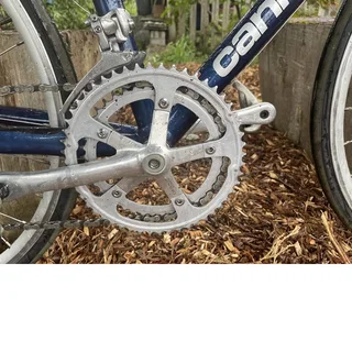 Cannondale R600 CAD2 handmade with Ultegra groupset. Bargain at only R4500. Call\watsapp 0838988613.