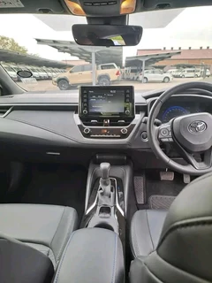 Toyota Corolla XR 2.0 AUTOMATIC