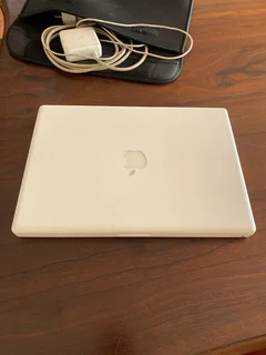 Original Operating White Apple MacBook Collectors Item