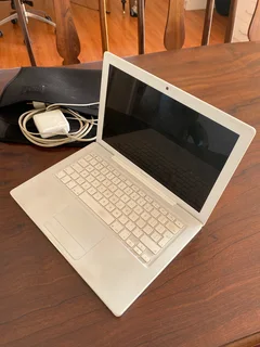 Original Operating White Apple MacBook Collectors Item