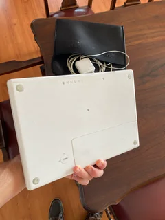 Original Operating White Apple MacBook Collectors Item