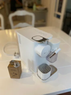 Perfect Condition Nespresso Lattissima One &#43; Stainless Reuseable Capsule