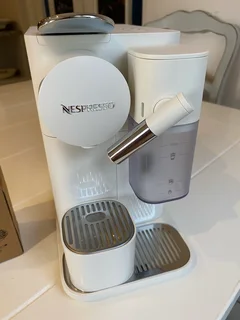 Perfect Condition Nespresso Lattissima One &#43; Stainless Reuseable Capsule