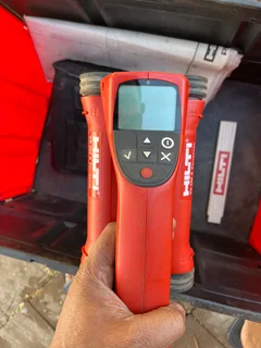 Hilti PS200 scanner