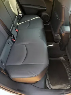 2022 Toyota Prius Hybrid Pearl White