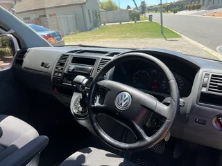 2007 Volkswagen Caravelle 2.5 TDI Automatic