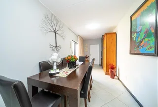 MODERN TOWNHOUSE IN BENONI