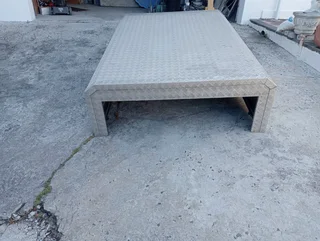 CANOPY  Checkard plate for a Ford ranger 2015