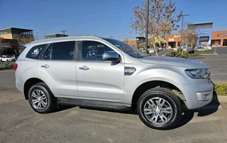 Ford Everest 3.2 XLT Automatic for Sale 7-Seater, 4X2 Drive, 147 KW, Only 127000km FSH Immaculate