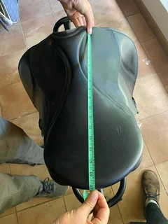 17” black wintec dressage saddle in medium-wide (blue) gullet