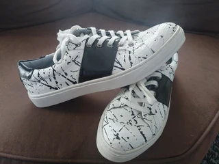 BNWT Maria Marie White/Black XXX Leather Shoes Size 6,5 Eur 40