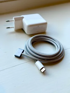Original Apple 30 Watt USB-C Power Adapter & Cable - Mint Condition