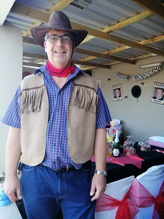 FANCY DRESS COSTUME HIRE