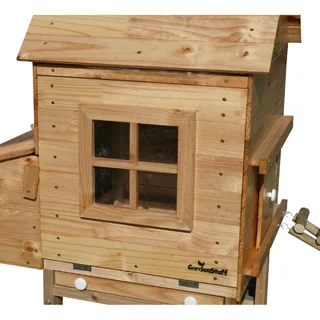 The Villa Henhouse from GardenStuff