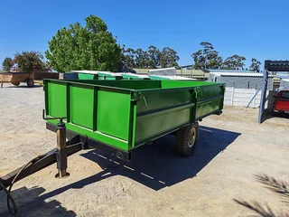 5 Ton plaas sleepwa met nuwe bak en silinder