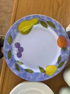 Caravan crockery set