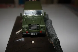 LAND ROVER SERIES III 90. (REF 1002)