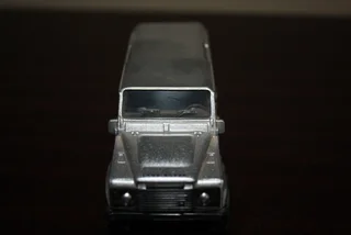 LAND ROVER DEFENDER 110 PUMA.  (REF 1010)