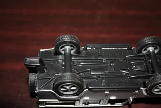 LAND ROVER DEFENDER 110 PUMA.  (REF 1010)