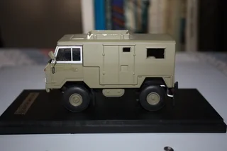 LAND ROVER 101 FORWARD CONTROL  (REF 1022)