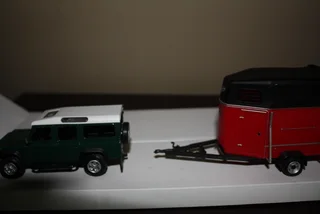 Land Rover Defender 110 With Horse Box.  (ref 1033)