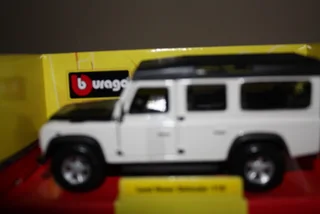 Land Rover Defender 110.  (ref 1034)