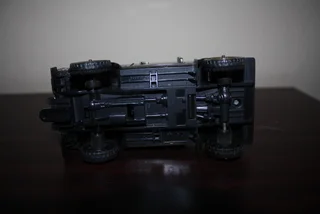 LAND ROVER DEFENDER.  (REF 1036)