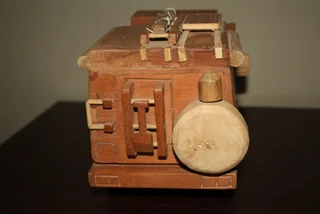 TOYOTA LAND CRUISER LC79 WITH BUSH LAPA BOSLUIS 2