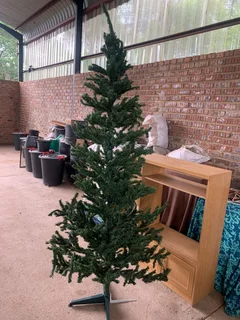 CHRISTMAS TREE AND DECORATIONS