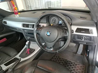 BMW 323i M Sport Auto