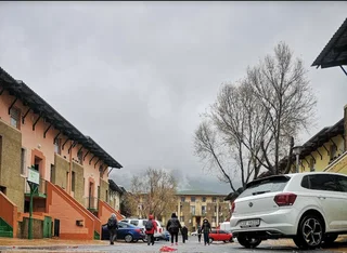 Springfield Terrace- Batchelor Flat-1 bedroom Ground flat with a porch