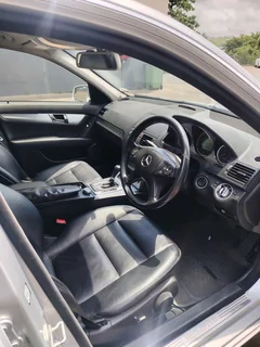 2011 Mercedes Benz C180 CGI automatic