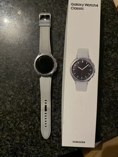 Samsung Galaxy Watch 4 Classic (LTE and GPS)