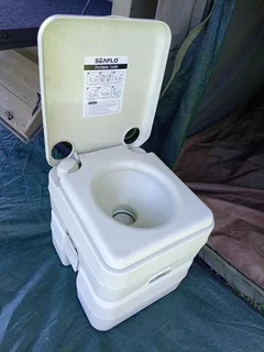 Camper trailer with tent and extras