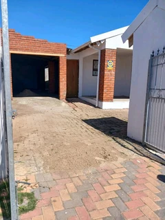 COSY FAMILY HOUSE FOR SALE!!!