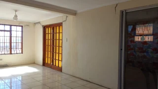 COSY FAMILY HOUSE FOR SALE!!!