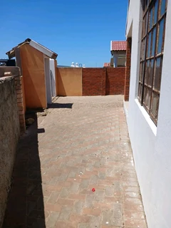 COSY FAMILY HOUSE FOR SALE!!!