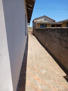 COSY FAMILY HOUSE FOR SALE!!!