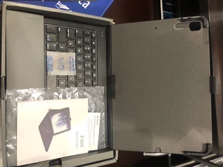 Zag Keypad Messenger Folio for 10.2 inch and 10.5 inch Ipads