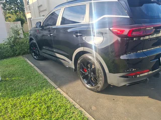 2023 Chery Tiggo 7 1.5T CVT Executive with sport kit R370 000 neg.