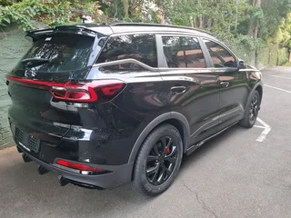 2023 Chery Tiggo 7 1.5T CVT Executive with sport kit R370 000 neg.