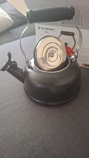 Le Creuset Matt Black Whistling Kettle