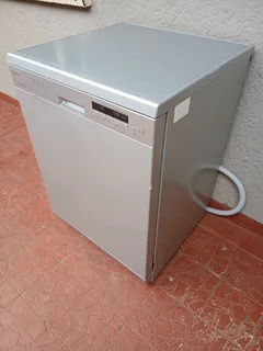 LG Dishwasher 13 Place Setting (Silver)