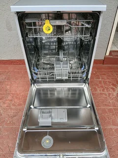 LG Dishwasher 13 Place Setting (Silver)