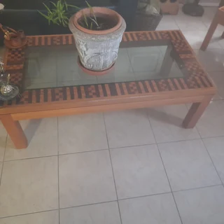 Lounge coffee table various designs in wood. 1 large table and 2 side coffee tables